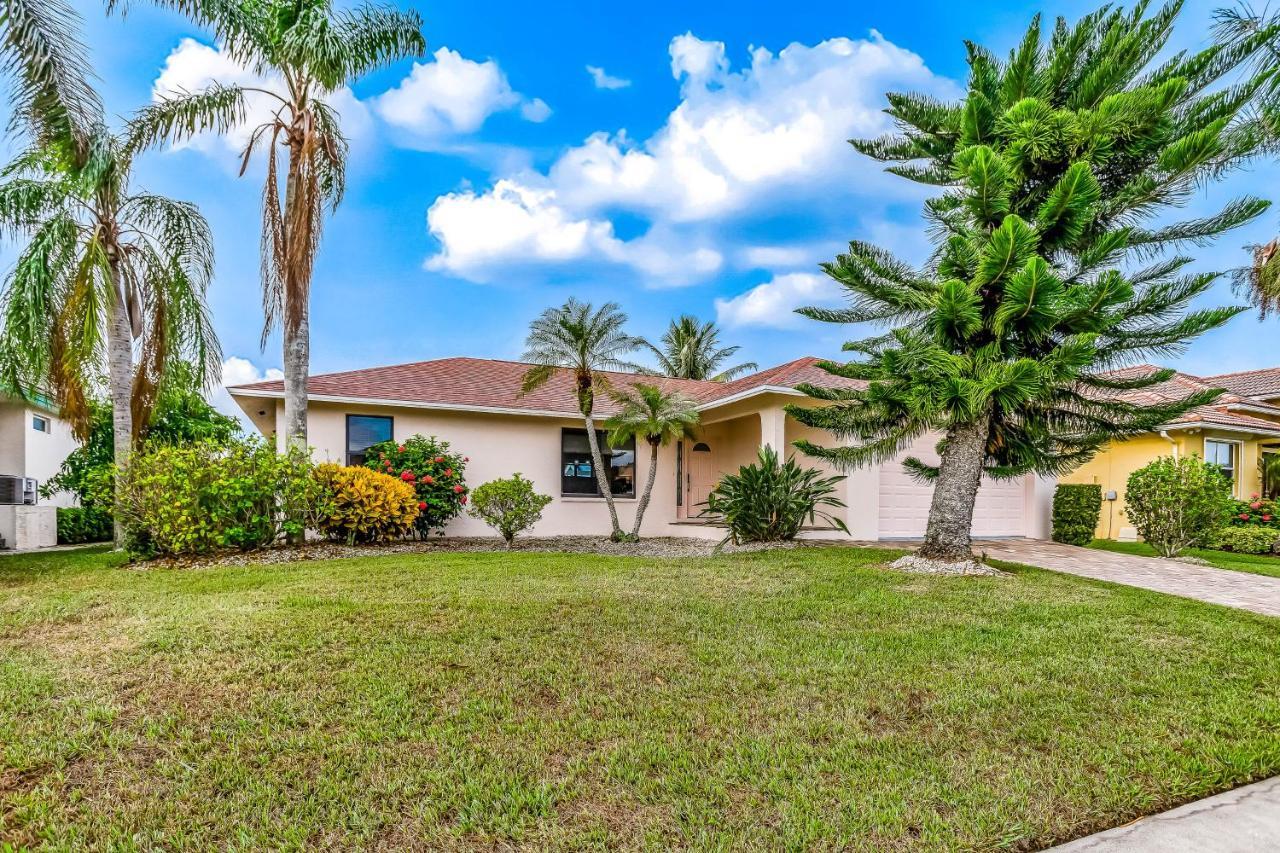 Villa Menorca Court Marco Island Exterior foto